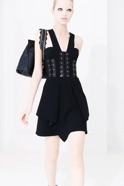 Look 9